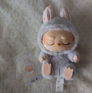 Have A Seat Labubu Zizi Popmart